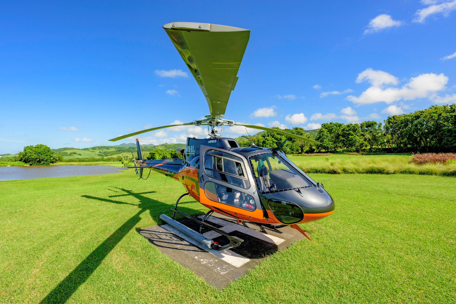Helicopter Tours - 35 minutes flight
