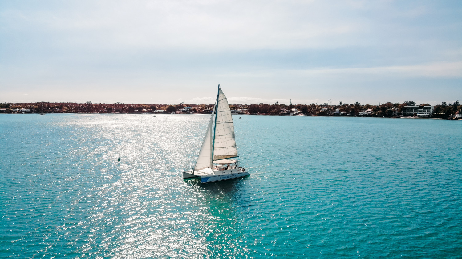 Catamaran - Ilot Gabriel